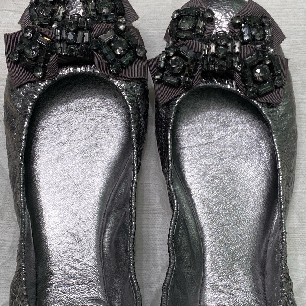 Tory Burch silver encrusted bow flats size 9.5